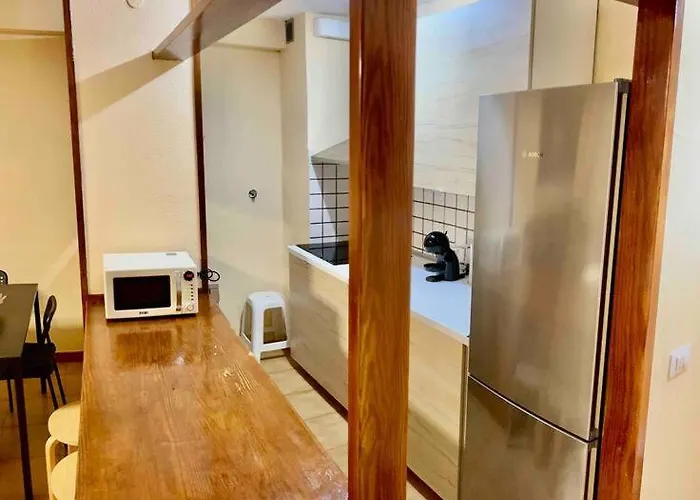 Apartment Cristianos, Walking To Beach, High Speed Wifi *