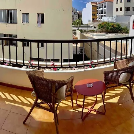 Cristianos, Walking To Beach, High Speed Wifi Апартаменты *