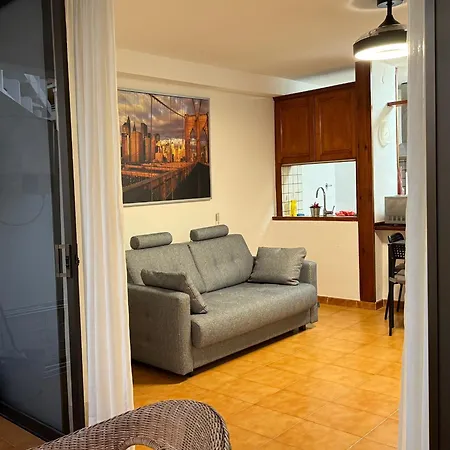 Cristianos, Walking To Beach, High Speed Wifi *