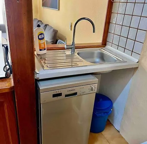 Cristianos, Walking To Beach, High Speed Wifi *