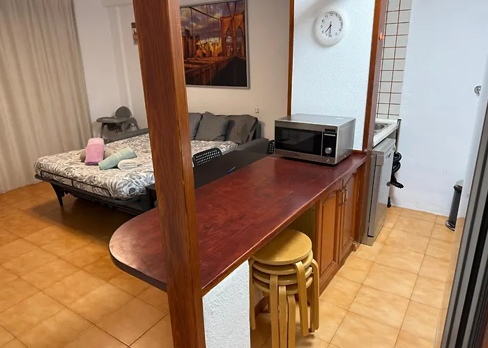 Lejlighed Cristianos, Walking To Beach, High Speed Wifi